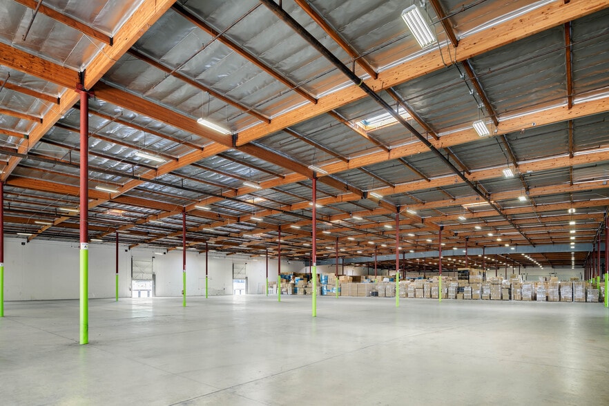 More Photos Of 2720 Pellissier Pl, City of Industry Warehouse For Lease