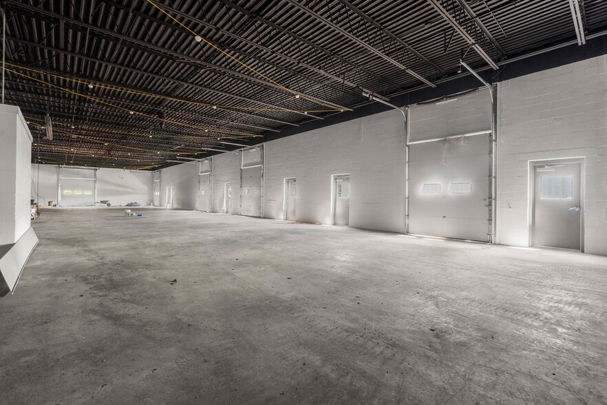 More Photos Of 45 Tosca Dr, Stoughton Warehouse For Lease