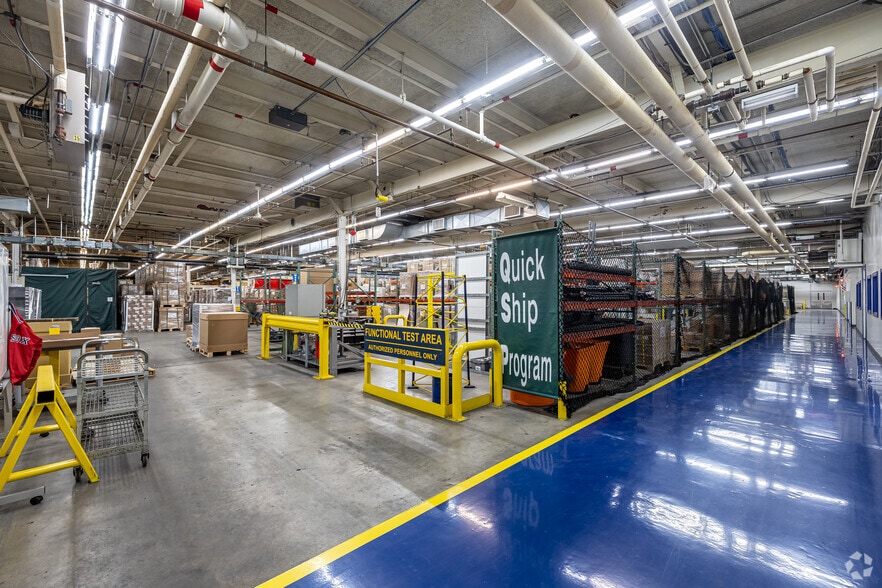 More Photos Of 150 Knotter Dr, Cheshire Manufacturing For Sale