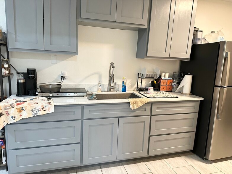 More Photos Of 525 Villa Maria Blvd, Brownsville Medical For Sale