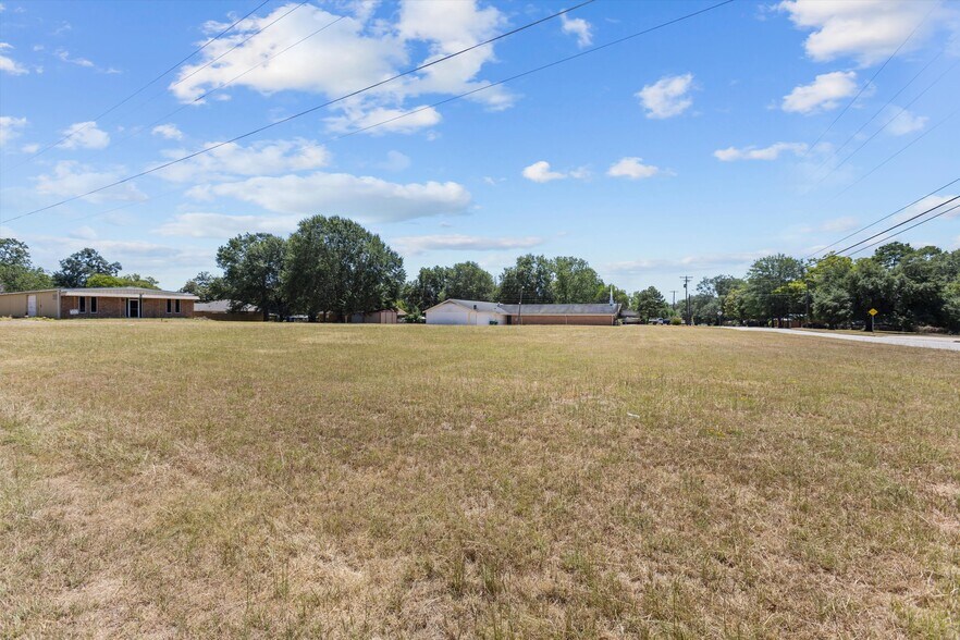 More Photos Of 201 Ragland St, Palestine Religious Facility For Sale