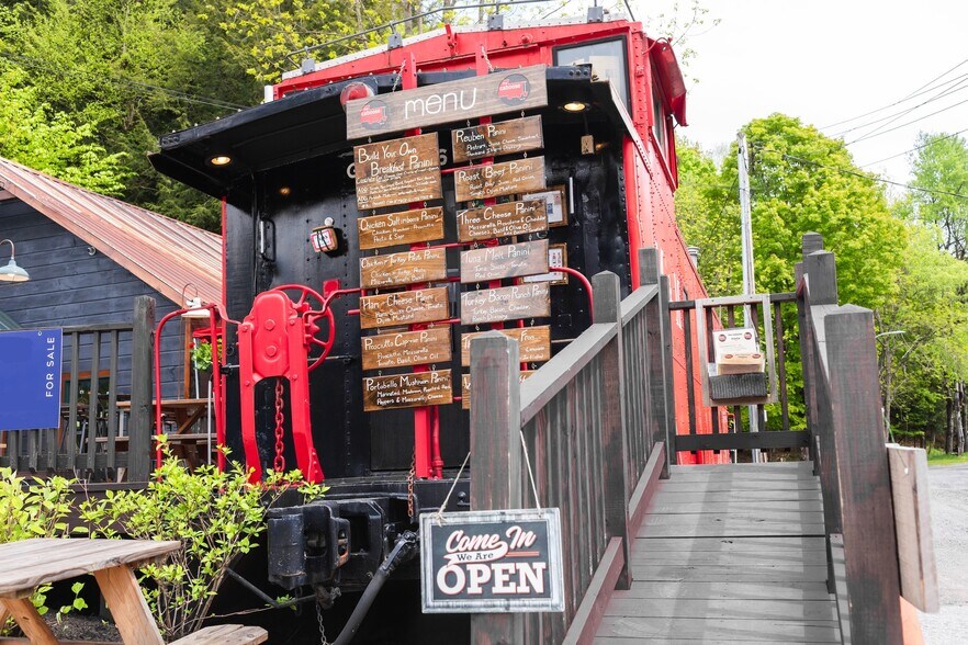 More Photos Of 151 Route 28, Inlet Restaurant For Sale