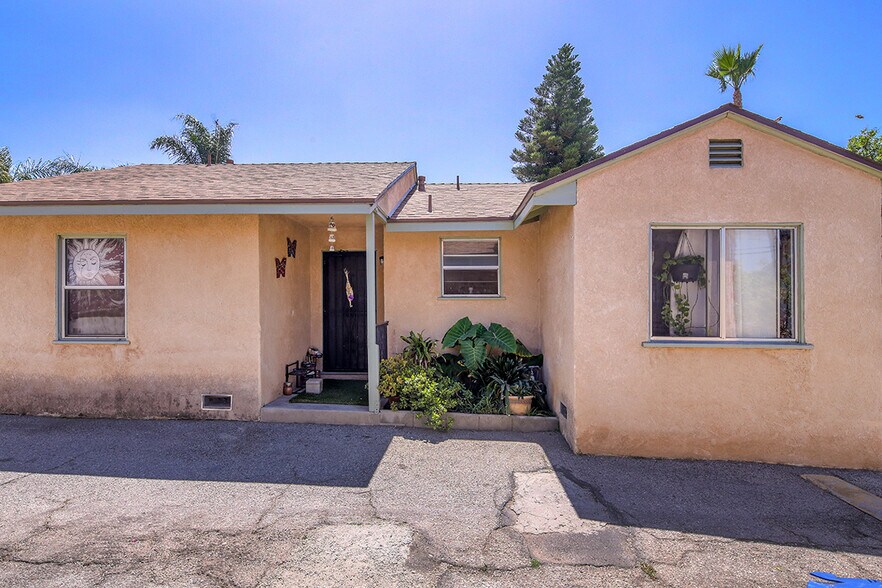More Photos Of 12528 Bradley Ave, Sylmar Apartments For Sale