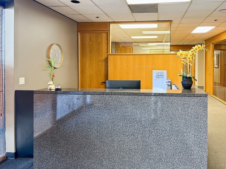 More Photos Of 131 Stony Cir, Santa Rosa Coworking Space