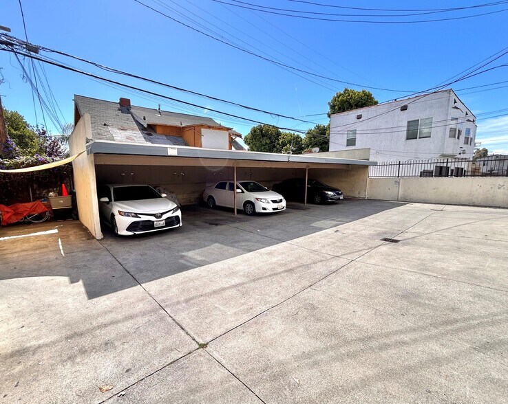 More Photos Of 6214 S Victoria Ave, Los Angeles Apartments For Sale