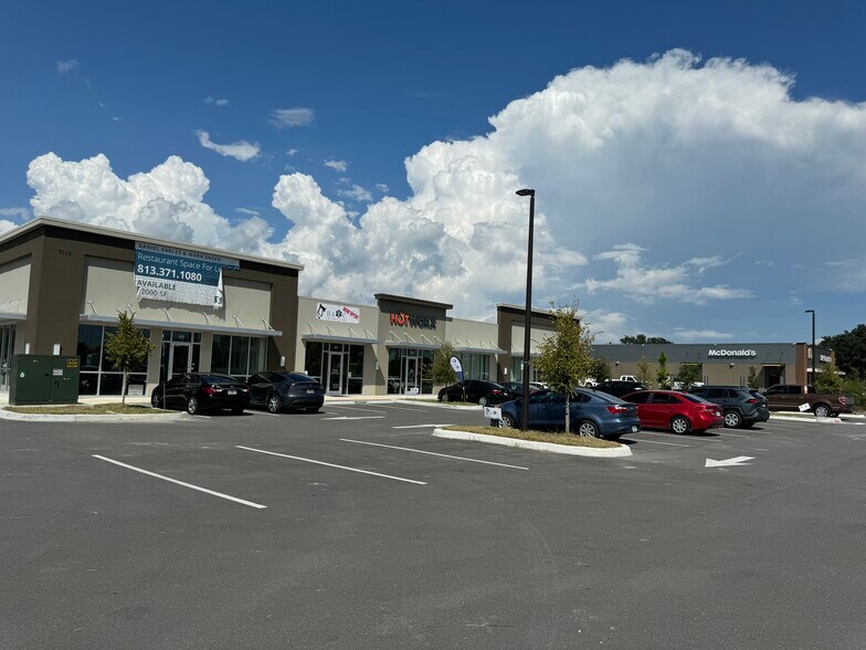 More Photos Of 6924 Old Big Bend Rd, Gibsonton Medical For Sale