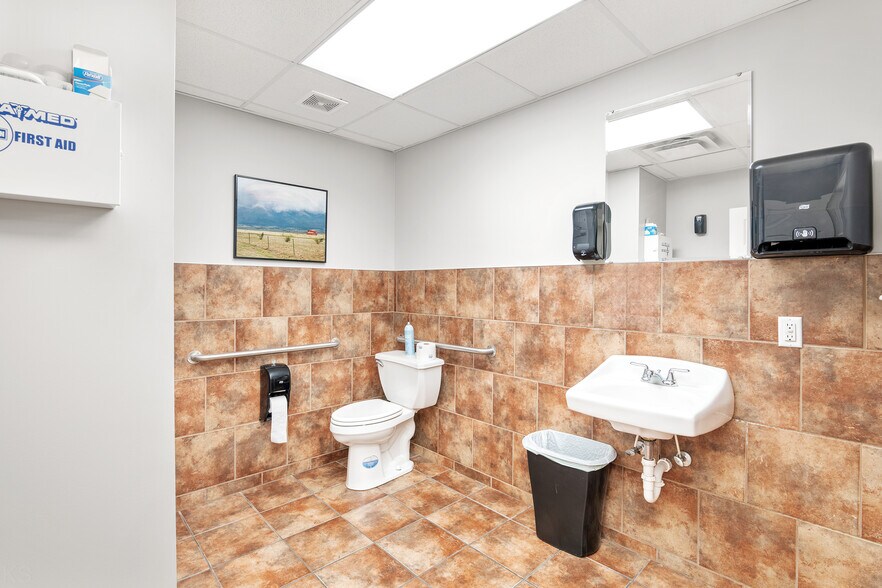 More Photos Of 22705 Highway 65, Sedalia Warehouse For Sale