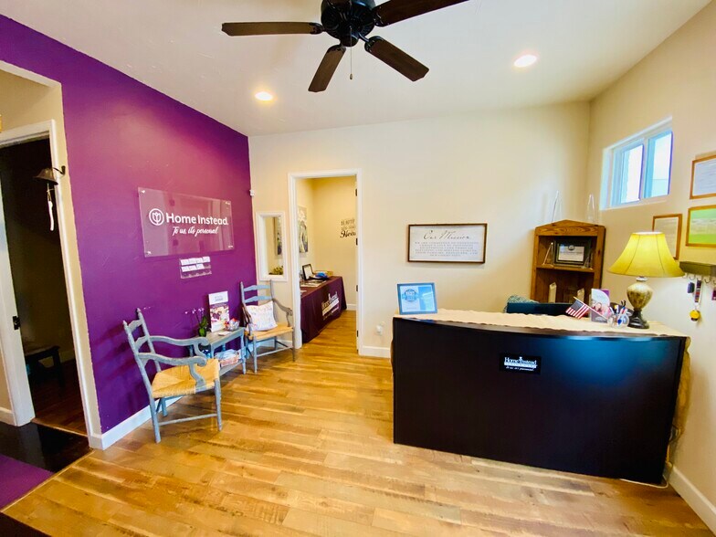 More Photos Of 910 Gruene Rd, New Braunfels Medical For Lease