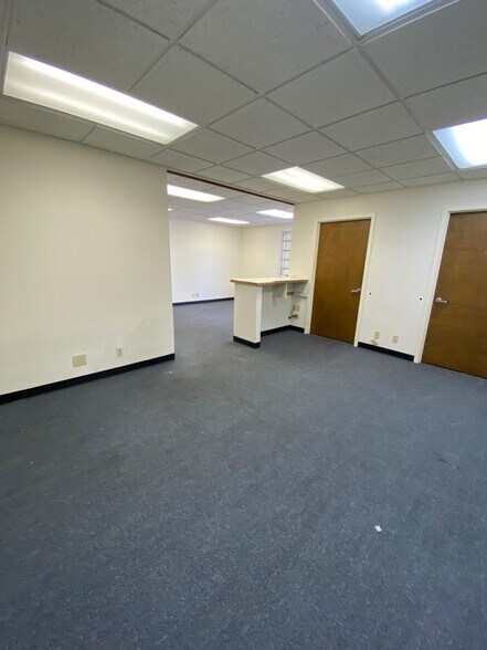 More Photos Of 4203 Coronado Ave, Stockton Warehouse For Lease