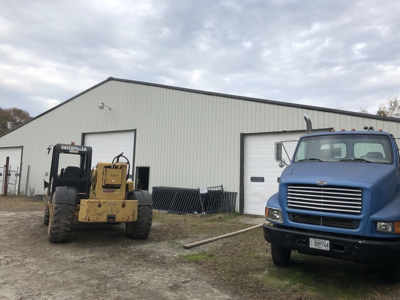 More Photos Of 90 Almon Rd, Covington Industrial For Sale