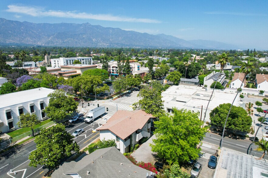 More Photos Of 940 E Union St, Pasadena Office For Sale