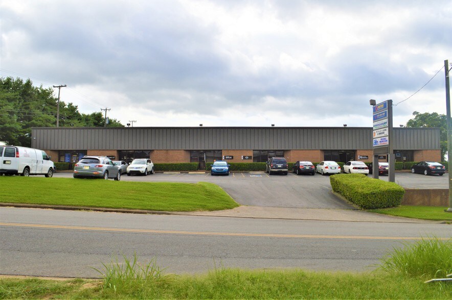 More Photos Of 1330 Foster Ave, Nashville Light Distribution For Lease