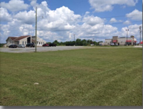 More Photos Of 7431 Richmond Hwy, Appomattox Office For Sale