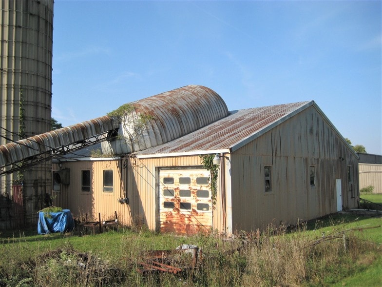 More Photos Of 1294 E US Highway 36, Urbana Manufacturing For Sale