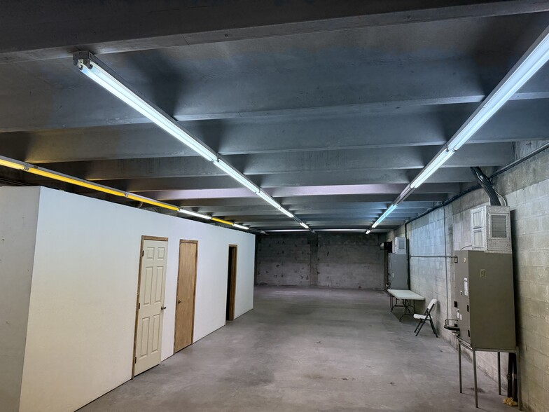More Photos Of 5801 Plunkett St, Hollywood Warehouse For Lease