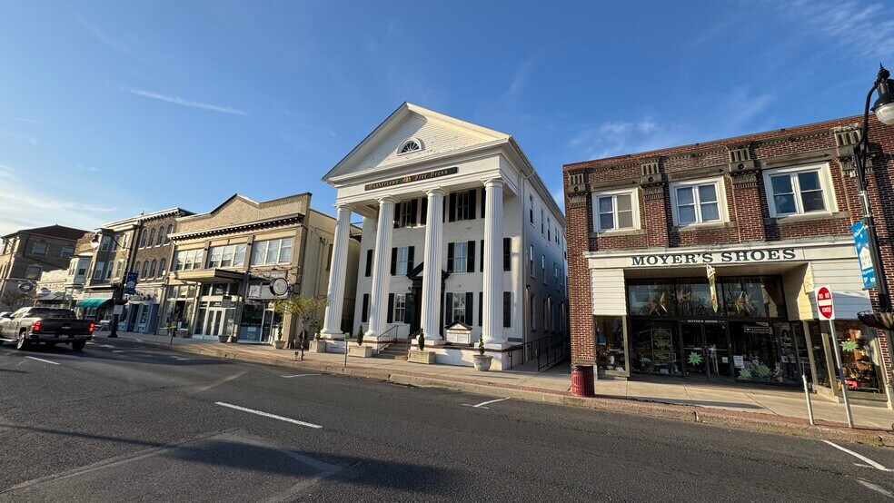 More Photos Of 312-314 W Broad St, Quakertown Office For Sale