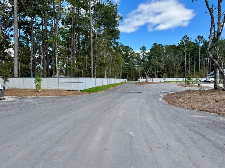 More Photos Of 185 Brewer Rd, Summerville Land For Lease