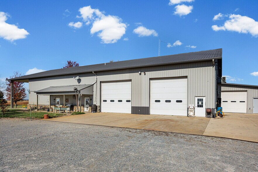 More Photos Of 8796 S US Highway 231, Brookston Specialty For Sale