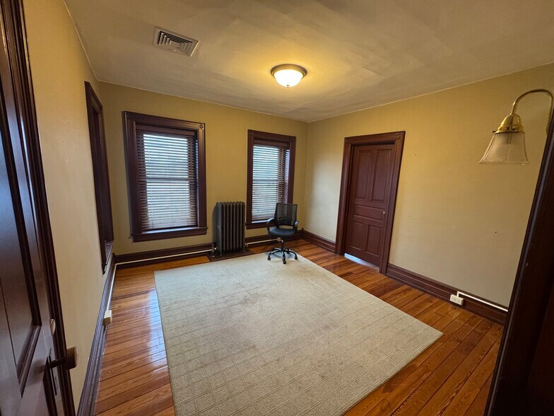 More Photos Of 5740 Lower Macungie Rd, Macungie Office For Lease