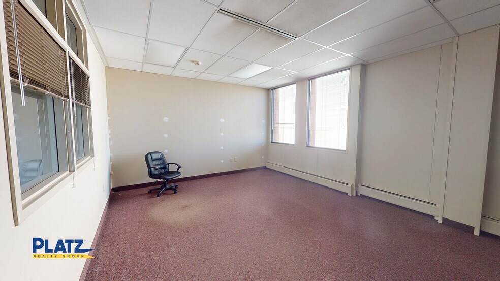 More Photos Of 250 E Federal Plz, Youngstown Office For Lease