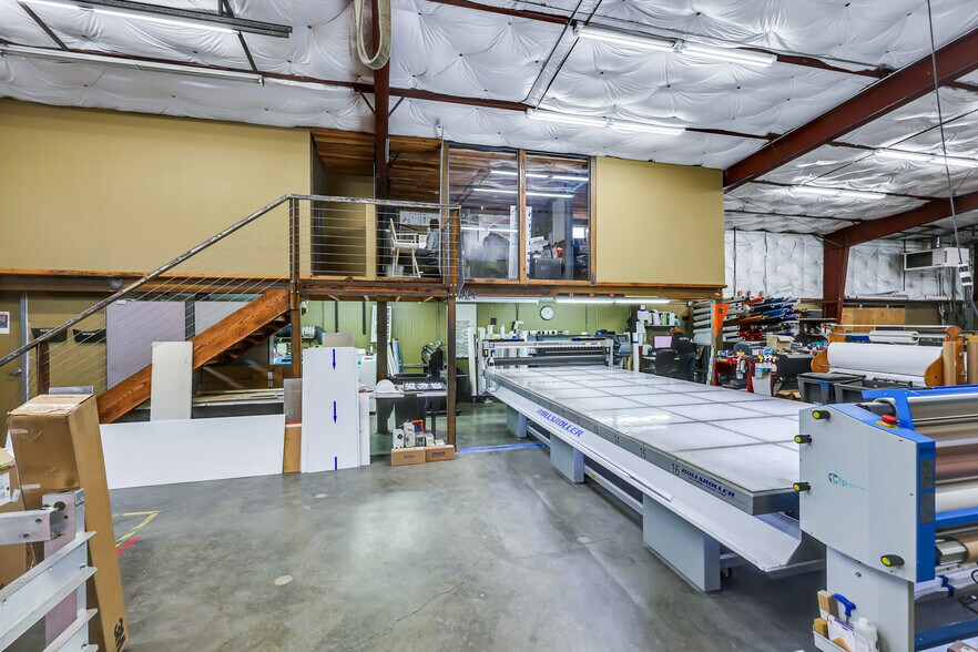 More Photos Of 6405 Pittsburg St, Spokane Warehouse For Lease