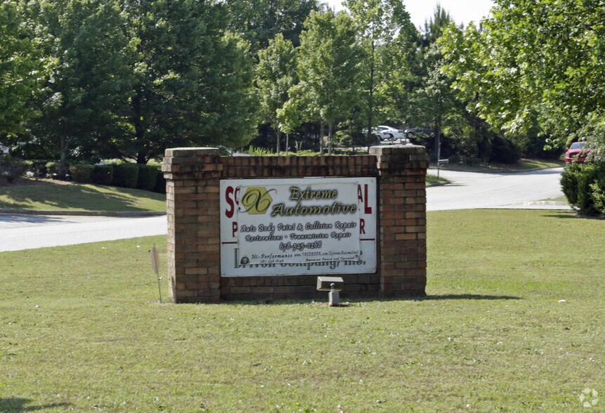 More Photos Of 160 Etowah Trace, Fayetteville Warehouse For Sale