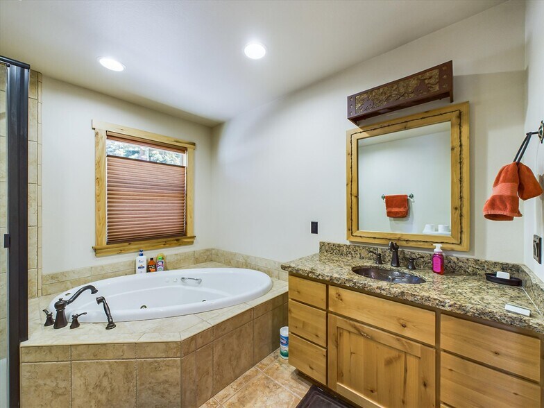 More Photos Of 595 Riverside Park Rd, Carlotta Land For Sale