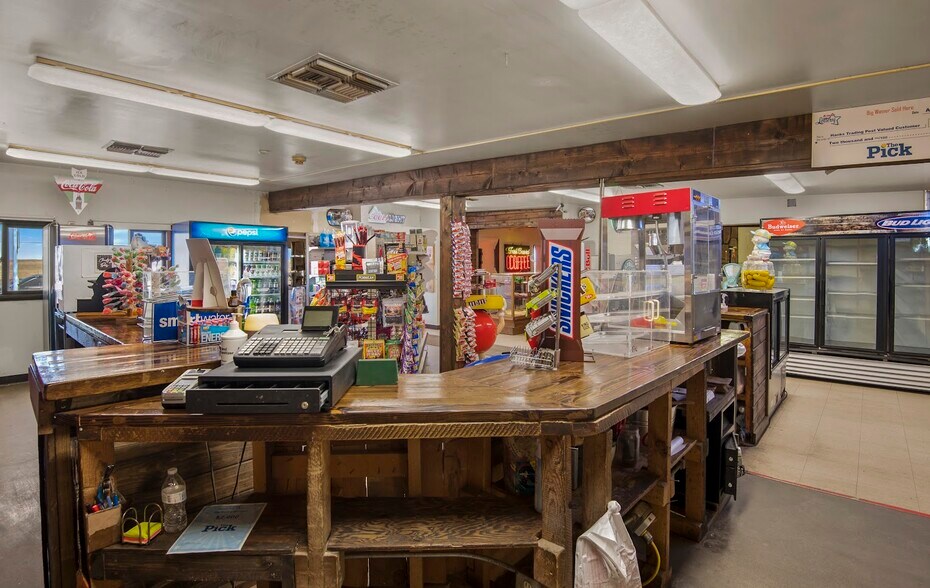 More Photos Of 31926 N US Highway 89, Flagstaff Convenience Store For Sale