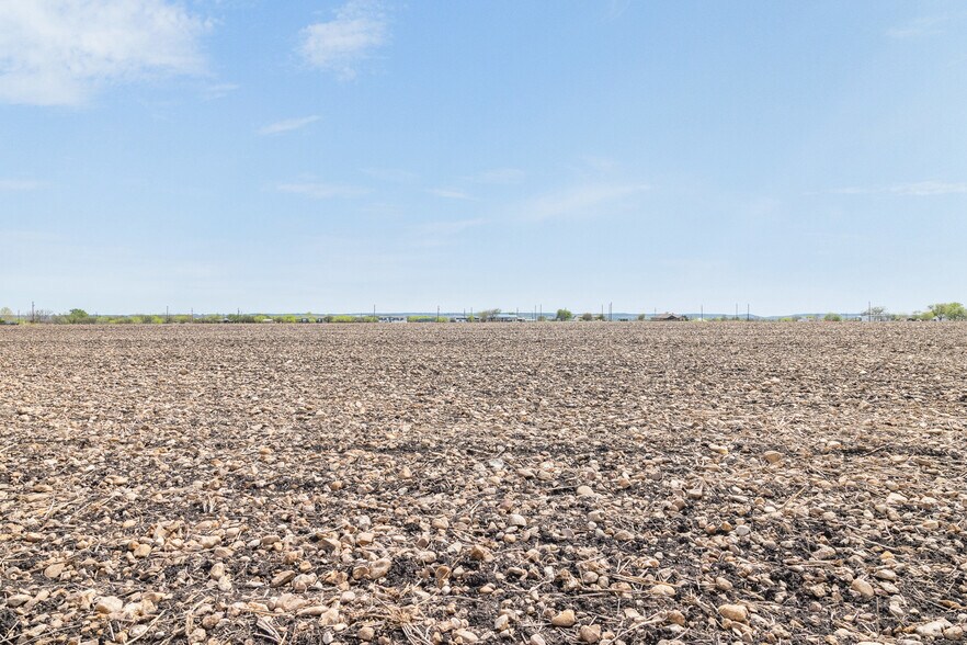 More Photos Of 5340 Dreibrodt St, San Marcos Land For Sale