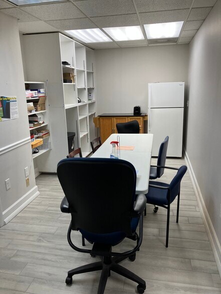 More Photos Of 900 Pine St, Englewood Medical For Sale