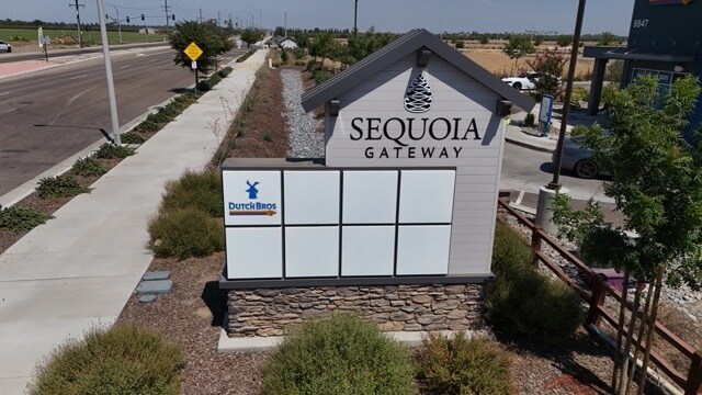 More Photos Of 8570 Caldwell ave, Visalia Land For Sale