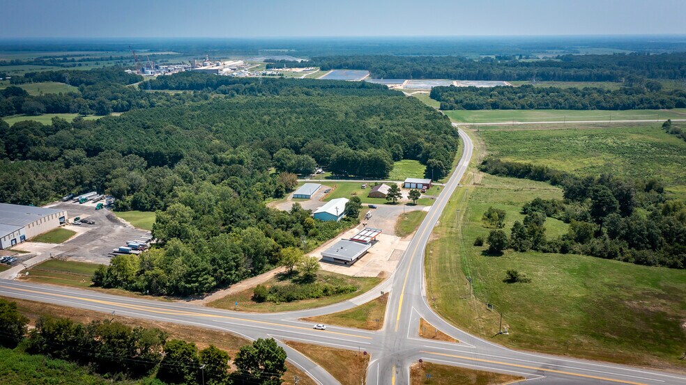 More Photos Of 140 E Reynolds Rd, Arkadelphia Convenience Store For Sale