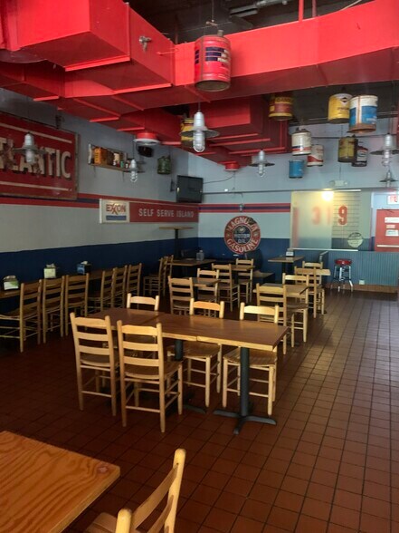 More Photos Of 1606 K St NW, Washington Restaurant For Sale