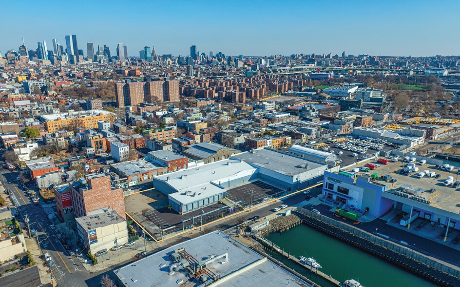 More Photos Of 110 Beard St, Brooklyn Warehouse For Lease