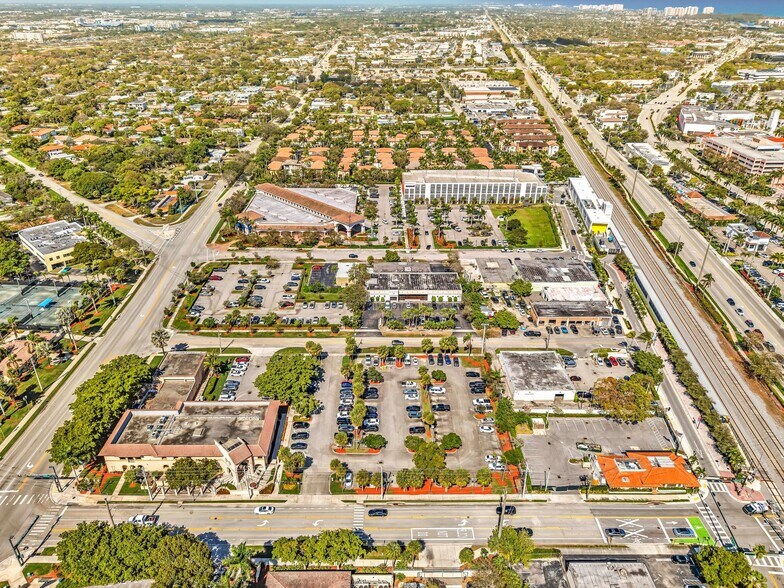 More Photos Of 303 NW 1st Ave, Boca Raton Warehouse For Sale