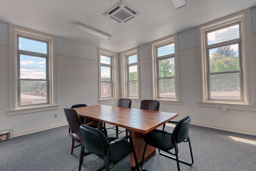 More Photos Of 59 N Main St, Liberty Loft Creative Space For Sale