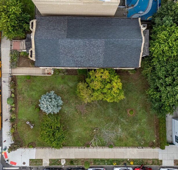 More Photos Of 1099 Ocean Ave, Brooklyn Religious Facility For Sale