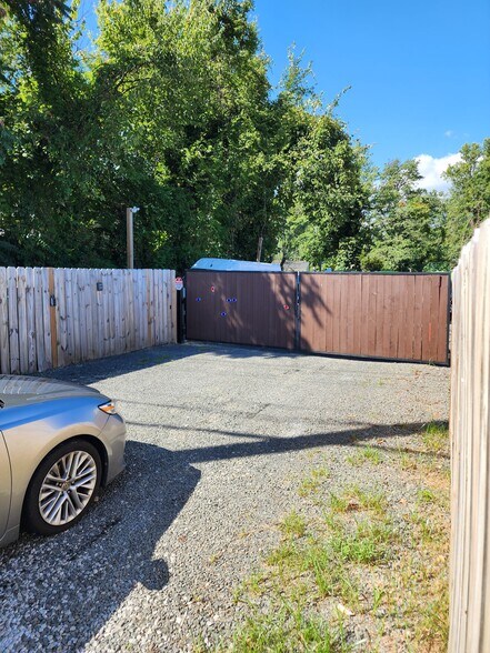 More Photos Of 6150 Richmond Hwy, Alexandria Land For Sale