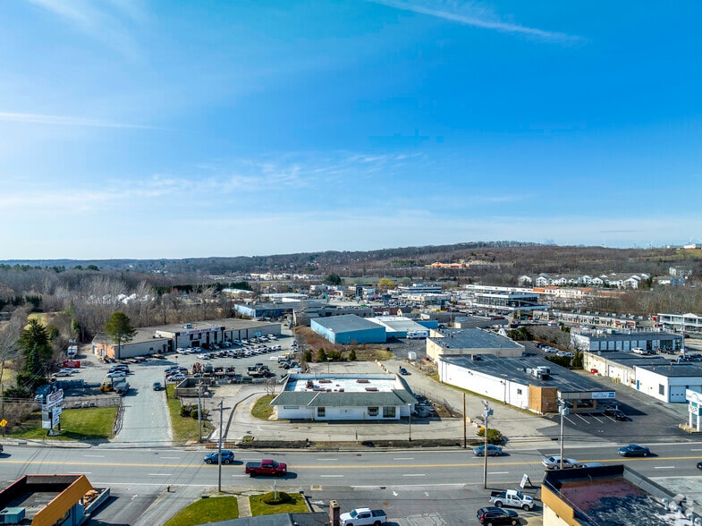 More Photos Of 1350 Hartford Ave, Johnston Fast Food For Lease