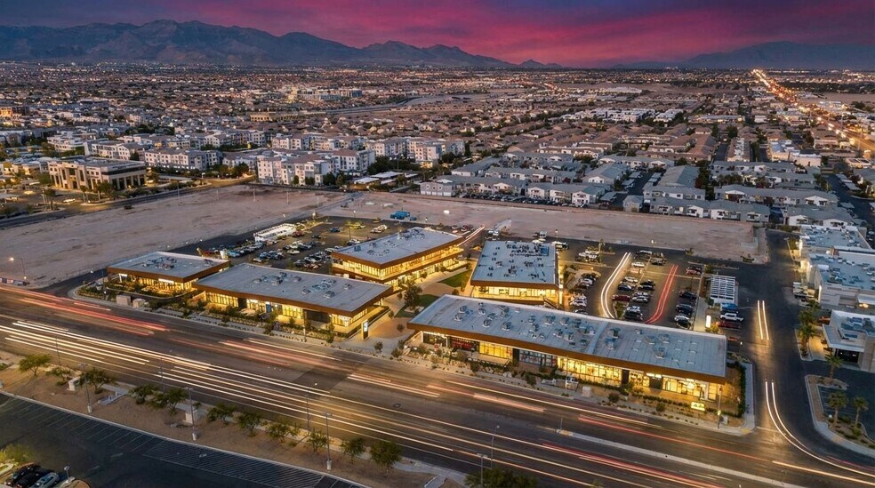 More Photos Of 8670 W Sunset Rd, Las Vegas General Retail For Sale