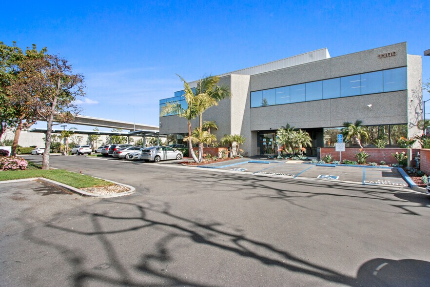 More Photos Of 1100 Main St, Irvine Office For Lease