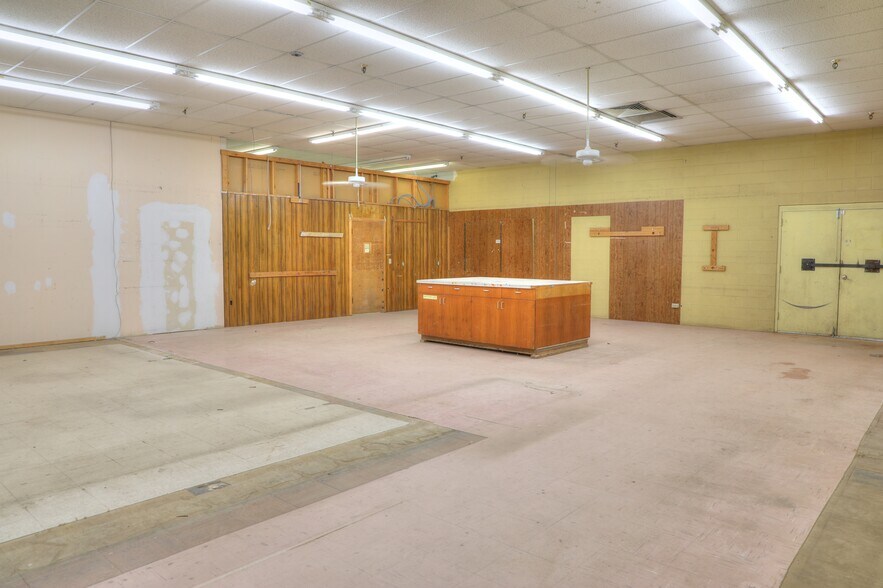 More Photos Of 520 Granite Ave, Fredericksburg Freestanding For Sale