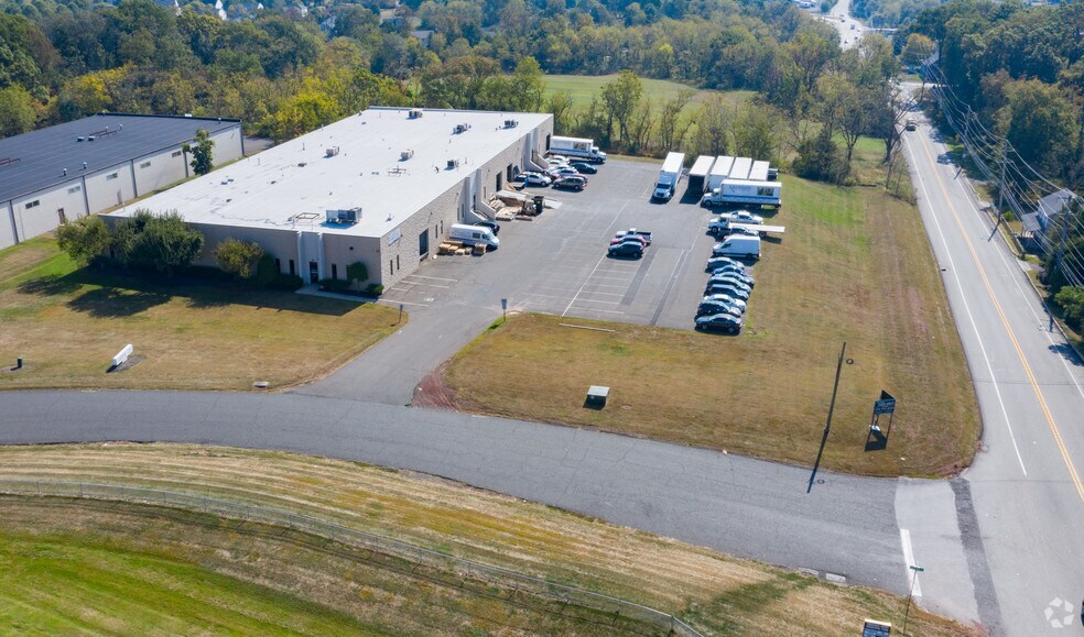 More Photos Of 352 Godshall Dr, Harleysville Warehouse For Lease