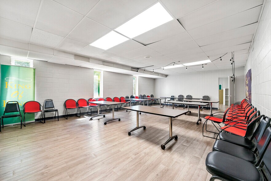 More Photos Of 4851 River Rd, Ellenwood Religious Facility For Sale