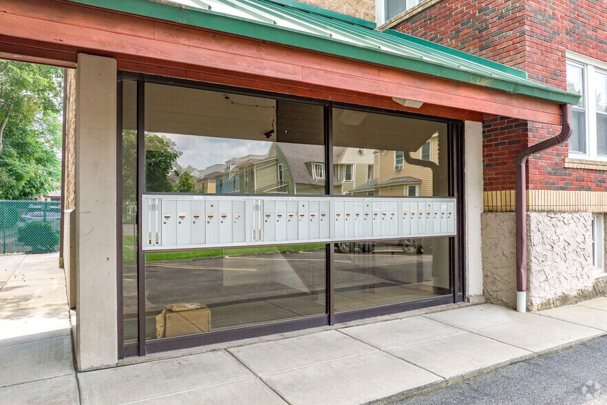 More Photos Of 2 Crandall St, Binghamton Apartments For Sale