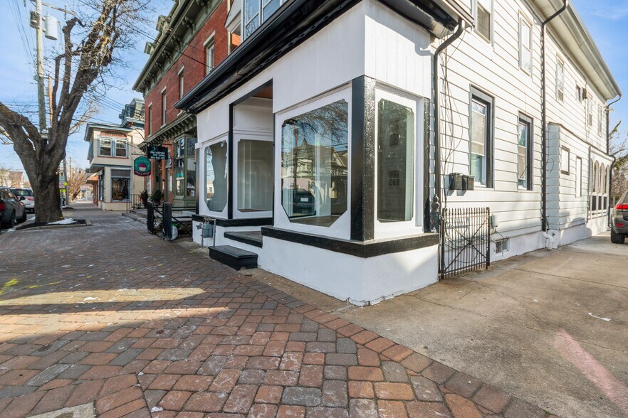 More Photos Of 1312 Kings Hwy, Swedesboro Storefront Retail Residential For Sale