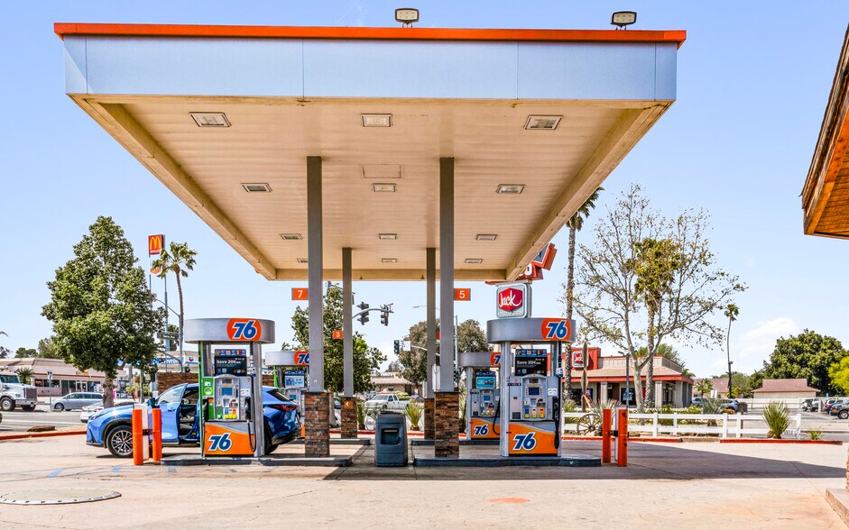 More Photos Of 1488 6th St, Norco Service Station For Sale