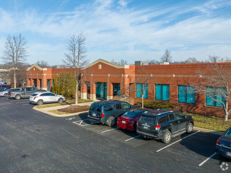More Photos Of 13425 Eastpoint Centre Dr, Louisville Office For Lease