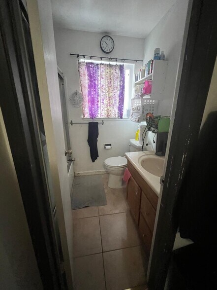 More Photos Of 2360 Mammoth Dr, San Jose Apartments For Sale