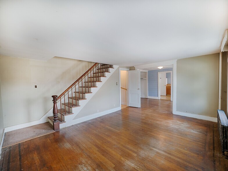 More Photos Of 259 Main St, White House Station Office Residential For Lease